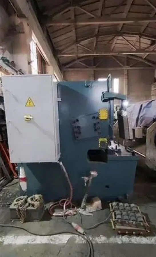Гильотина гидравлическая Durma SBT-3020
