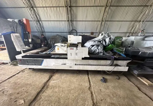 Установка лазерной резки Gold Mark GM3015FA 6000