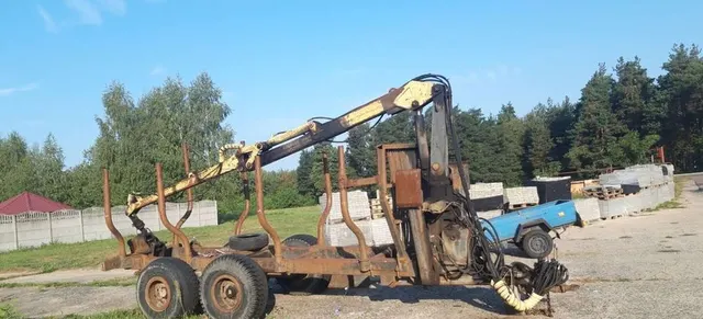Трелевочный полуприцеп ПЛ-9