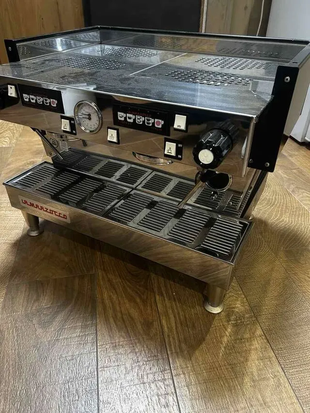 Кофемашина La marzocco inea classic 2