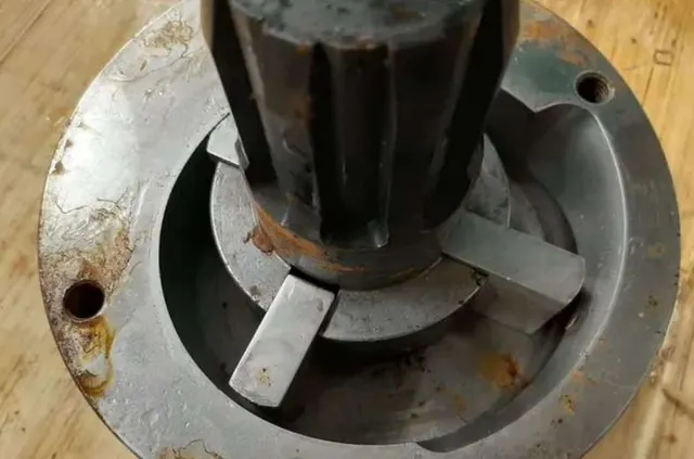 Пресс механической обвалки AM2C SM820