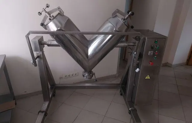 Смеситель V образный СВ-100