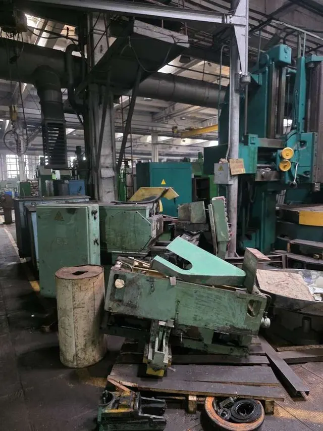 Станок автомат отрезной круглопильный 8Г663
