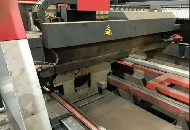 Станок лазерный Amada FOM2R13013