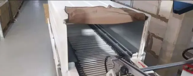 Термоусадочный аппарат Hualian Machinery