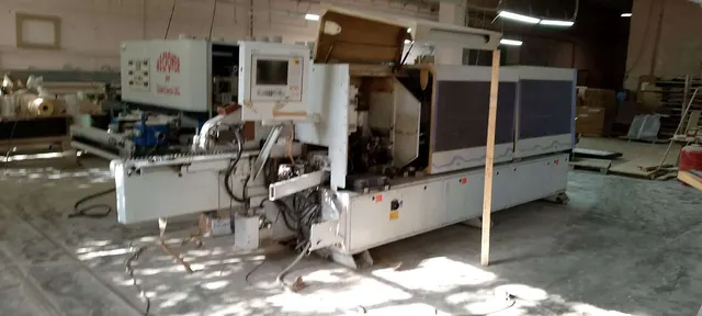Кромкооблицовочный станок Brandt KDF 550