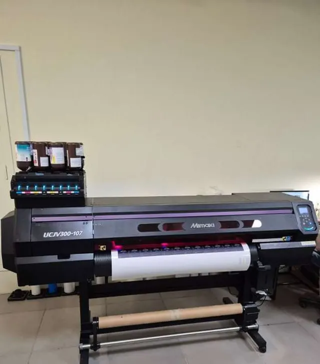 УФ плоттер-каттер Mimaki UCJV300-107