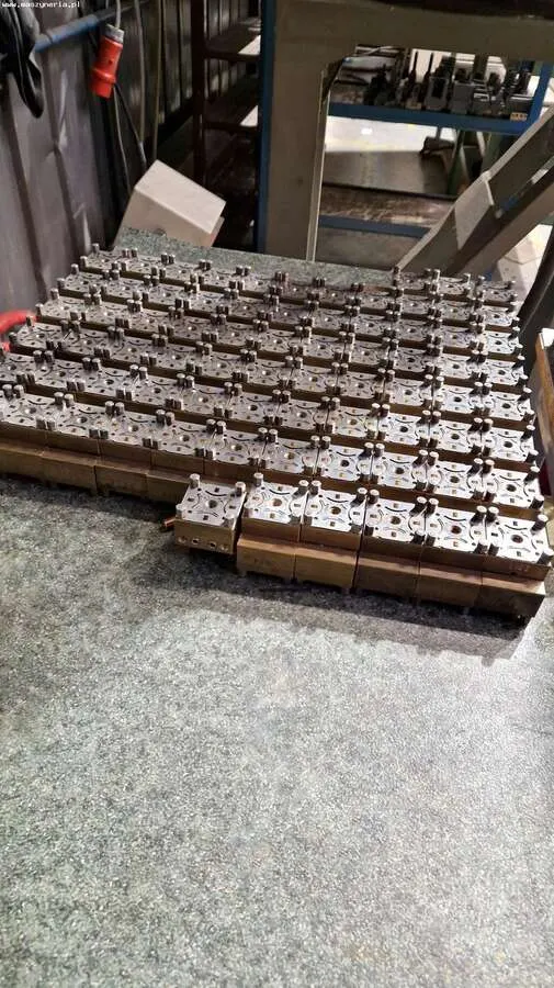 Электроэрозионный станок AGIE CHARMILLES FORM 400