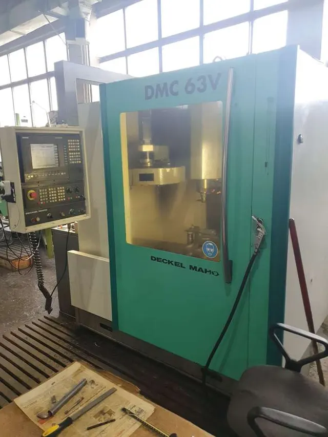 Вертикальный фрезерный обрабатывающий центр DMG DMC 63 V