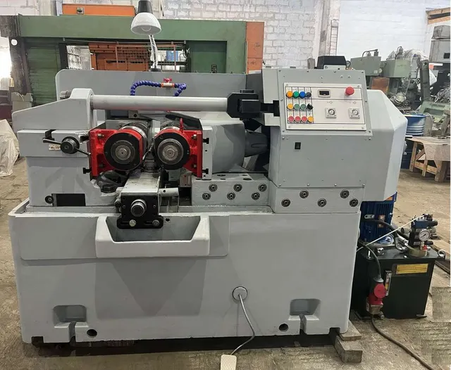 Резьбонакатной станок UPW 63