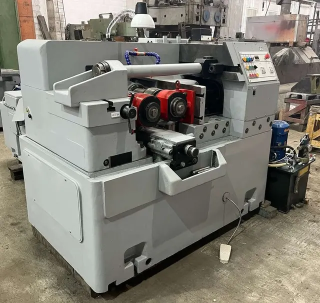 Резьбонакатной станок UPW 63