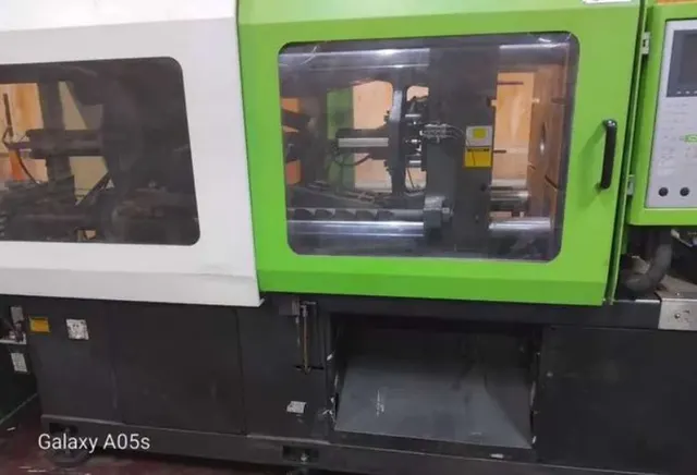 Термопластавтоматы Titan и Plastic Machiner