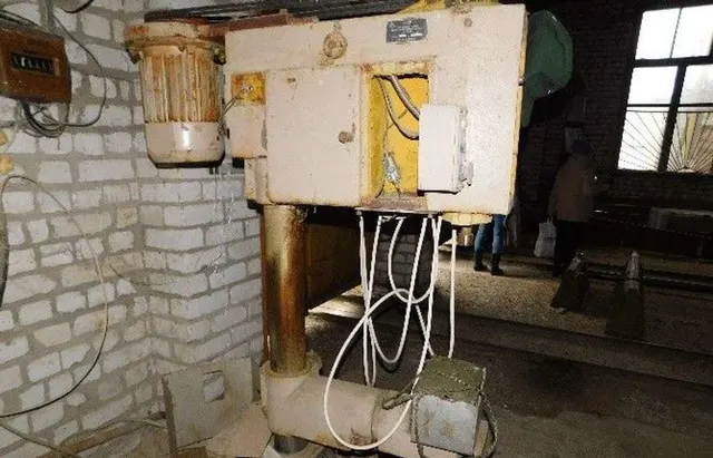 Станок вертикальный сверлильно-пазовальный СВА-3