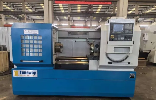 Токарный станок с FABTEC ЧПУ Siemens 808 РМЦ 1000мм