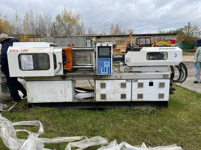 Термопластавтомат Huarong HRA -120
