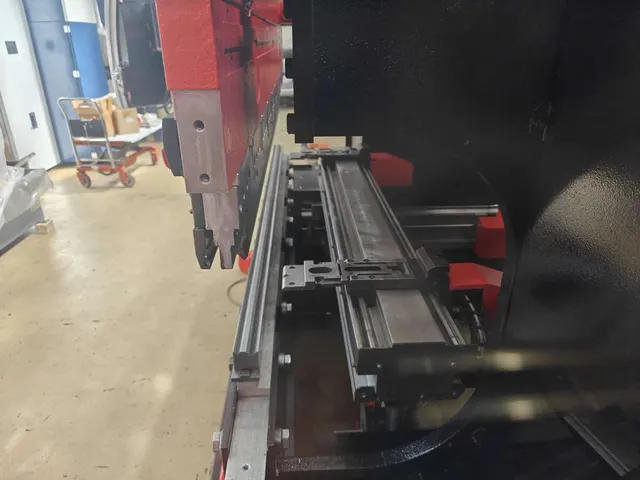 Пресс листогибочный Amada HFE 5020 2007 г.в.