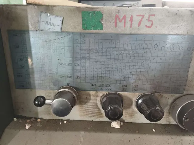 Станок токарно-винторезный МК6056