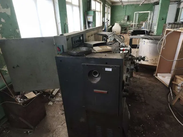 Станок токарно-винторезный МК6056