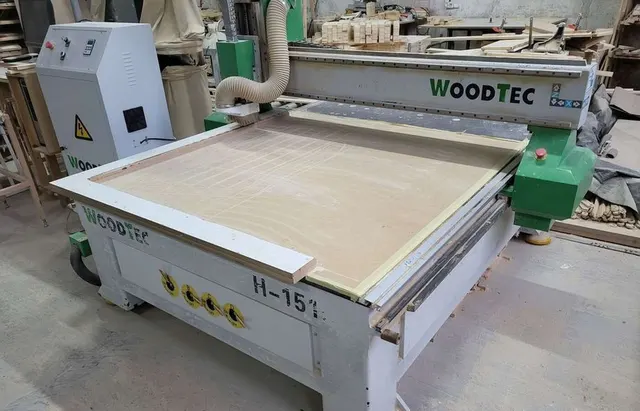 Станок фрезерно-гравировальный WoodTec H1515 с ЧПУ