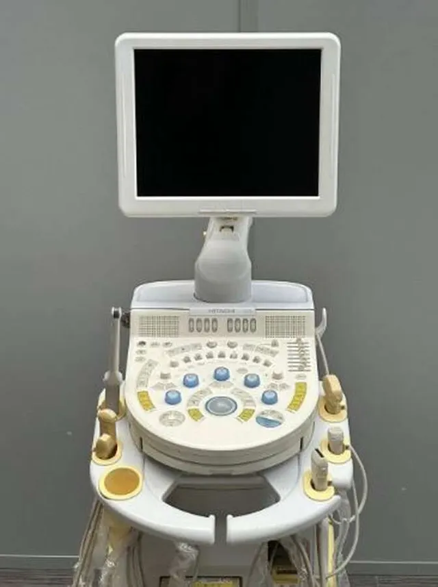 УЗИ-аппарат Hitachi Aloka HiVision Avius