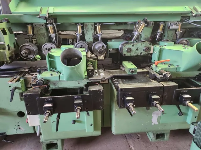 Четырёхсторонний станок Weinig Hydromat H22B 8шп