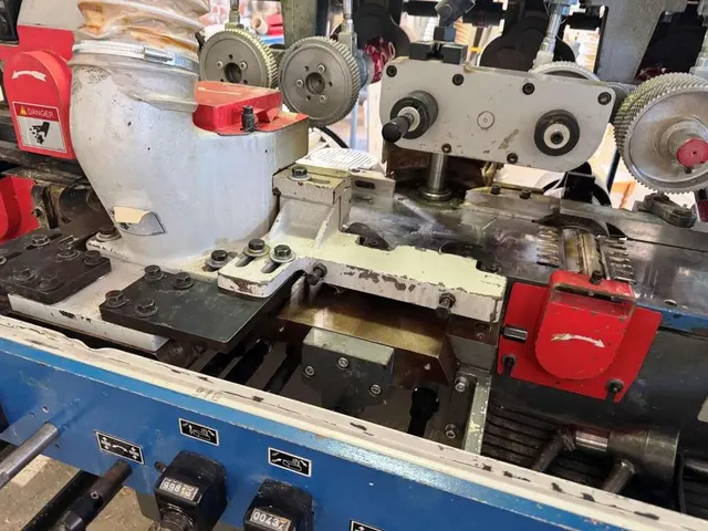 Станок четырехсторонний WoodTec 516