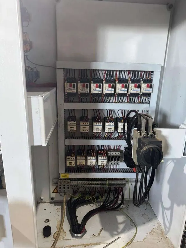 Станок четырехсторонний V-HOLD VH-M520