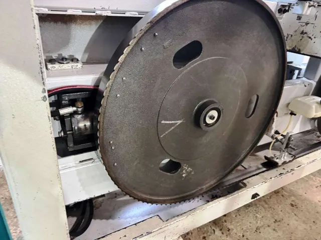 Станок ленточно-делительныйGriggio HBS 740 4WD