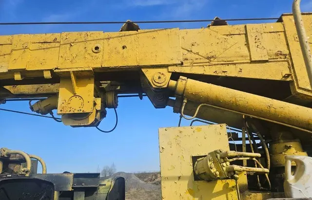 Буровая установка БКМ 1513, 2005 г.в.