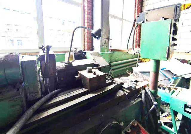 Полуавтомат круглошлифовальный 3М153АФ11