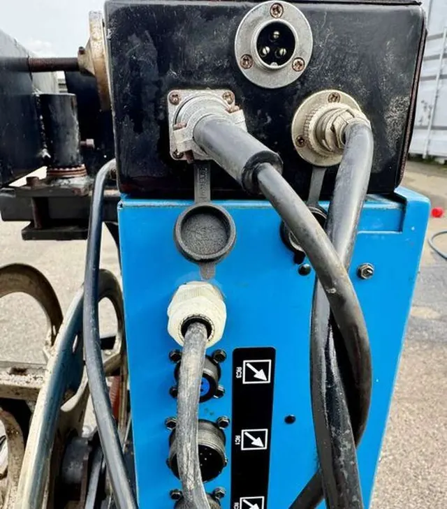 Трактор сварочный SubArc Tractor 33A5BEPM-GB