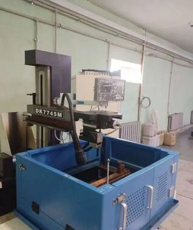 Электроэрозионный станок MetalTec DK7745M