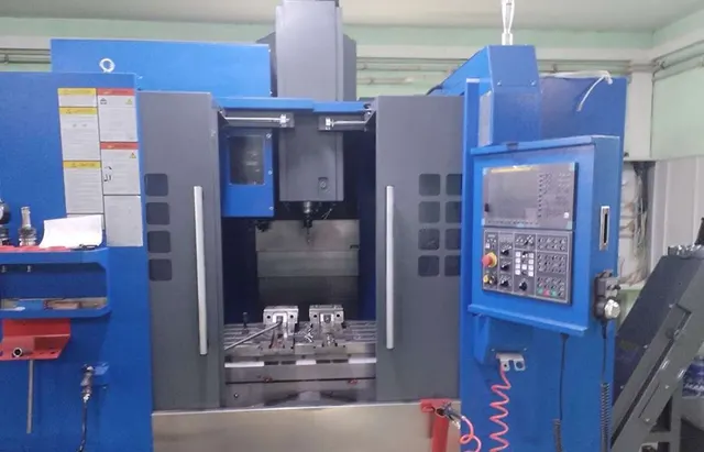 Обрабатывающий центр KVL 1000A с ЧПУ