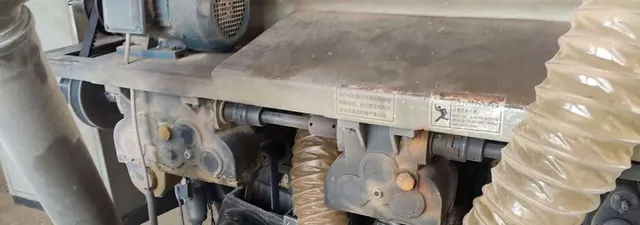 Четырехсторонний строгальный станок MB5015EK