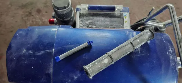 Безвоздушный окрасочный аппарат GrossMaster GM6000