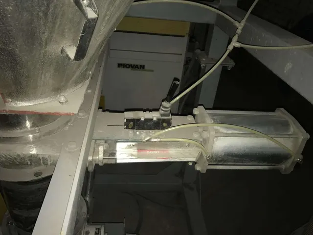 Кристаллизатор для пластмасс Piovan MA 740 2004г.