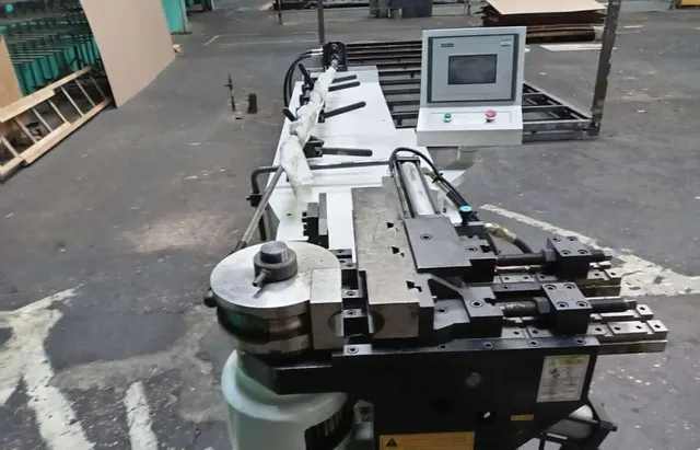Трубогибочный станок IRONMAC IB-50NC