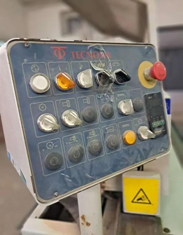 Кромкооблицовочный станок Technoma XT 10.4