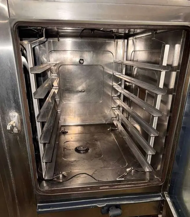 Пароконвектомат Rational ClimaPlus Combi