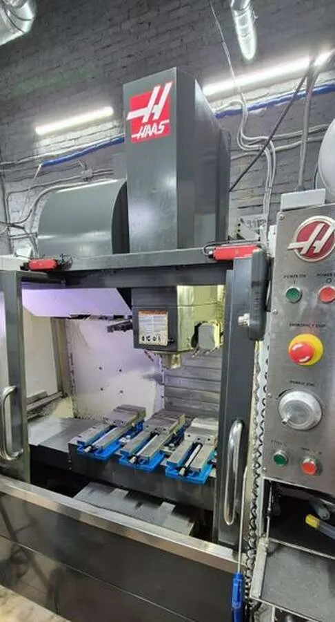 Фрезерный обрабатывающий центр Haas VF-2SS с ЧПУ