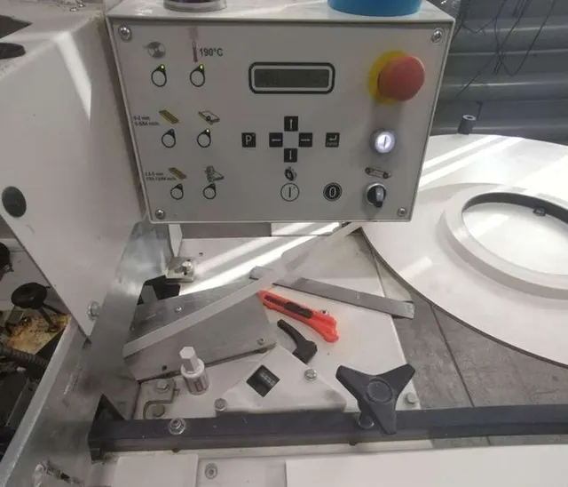 Кромкооблицовочный станок SCM Minimax ME 25 2013г.