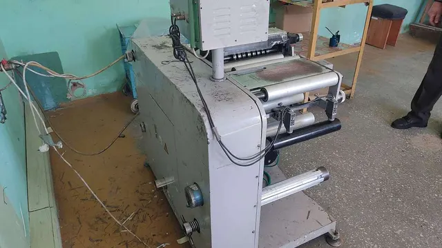 Машина бобинорезальная DK-320