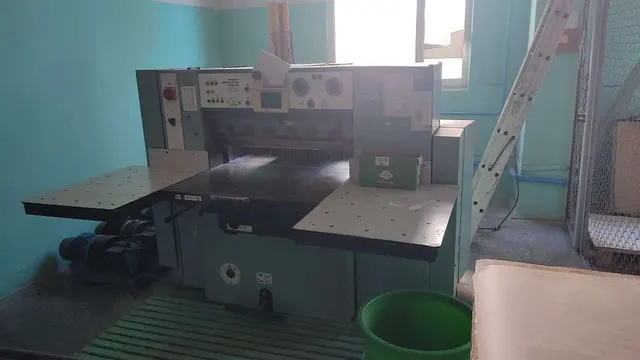 Бумагорезальная машина SEYPA 92-4