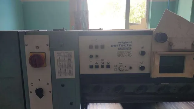 Бумагорезальная машина SEYPA 92-4