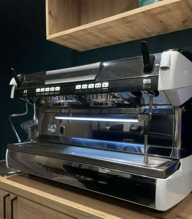 Кофемашина Nuova Simonelli Aurelia II 2 Gr V