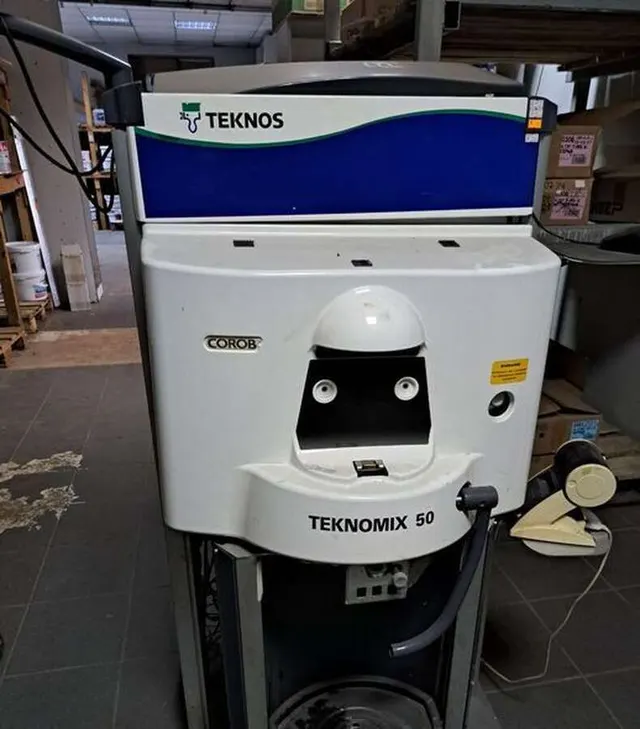 Колеровочный аппарат TEKNOS TEKNOMIX 50