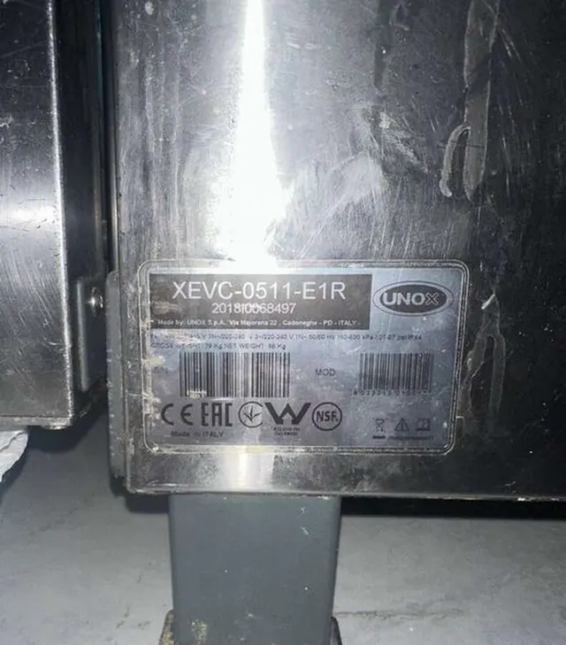 Пароконвектомат UNOX XEVC-0511-E1RM