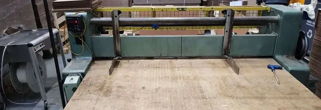 Станок рилевочно-резательный Klett 56-1400 Германия