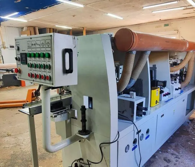 Станок кромкооблицовочный MFK 306