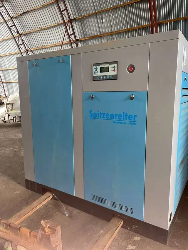 Винтовой компрессор Spitzenreitet S-EKO 100D
